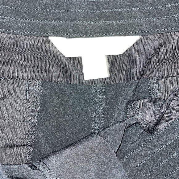 ATHLETA HUDSON BOARDSHORT black | size 14 - Picture 4 of 7